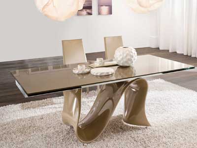 Стеклянная мебель в интерьере.