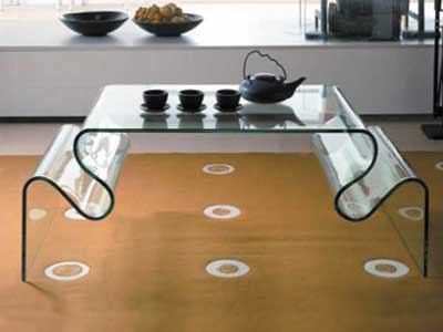 Стеклянная мебель в интерьере.